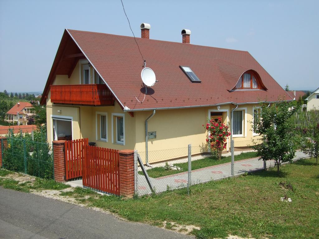 Dorina Apartman Zalakaros Esterno foto